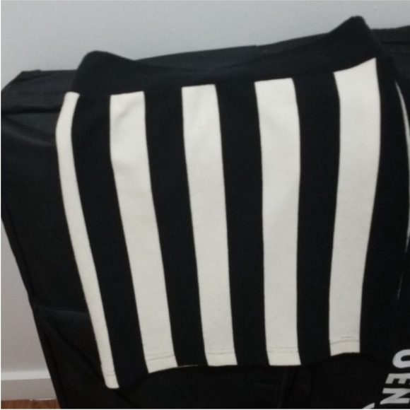 Mini Skirt: Black & White Striped Bandage woven fabric emo goth punk - Picture 6 of 8